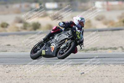media/Oct-05-2025-CVMA (Sun) [[beeef4f201]]/Race 5-Amateur Supersport Open (Holeshot)/